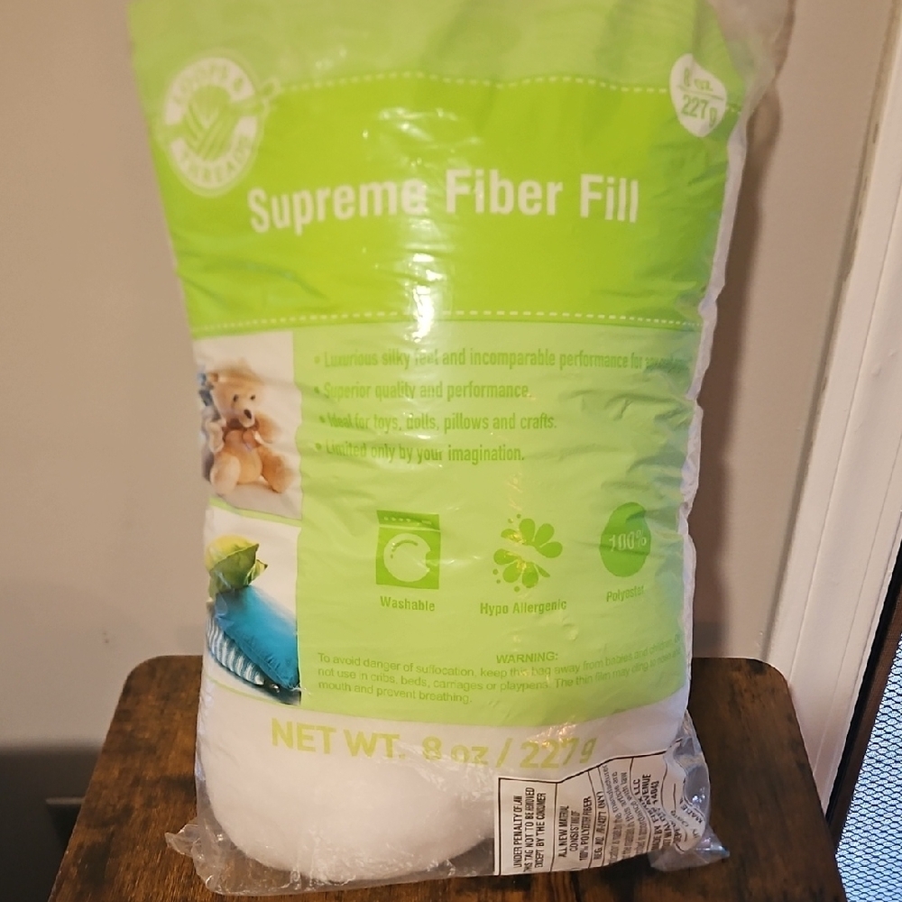 Loops and Threads Supreme Fiber Fill